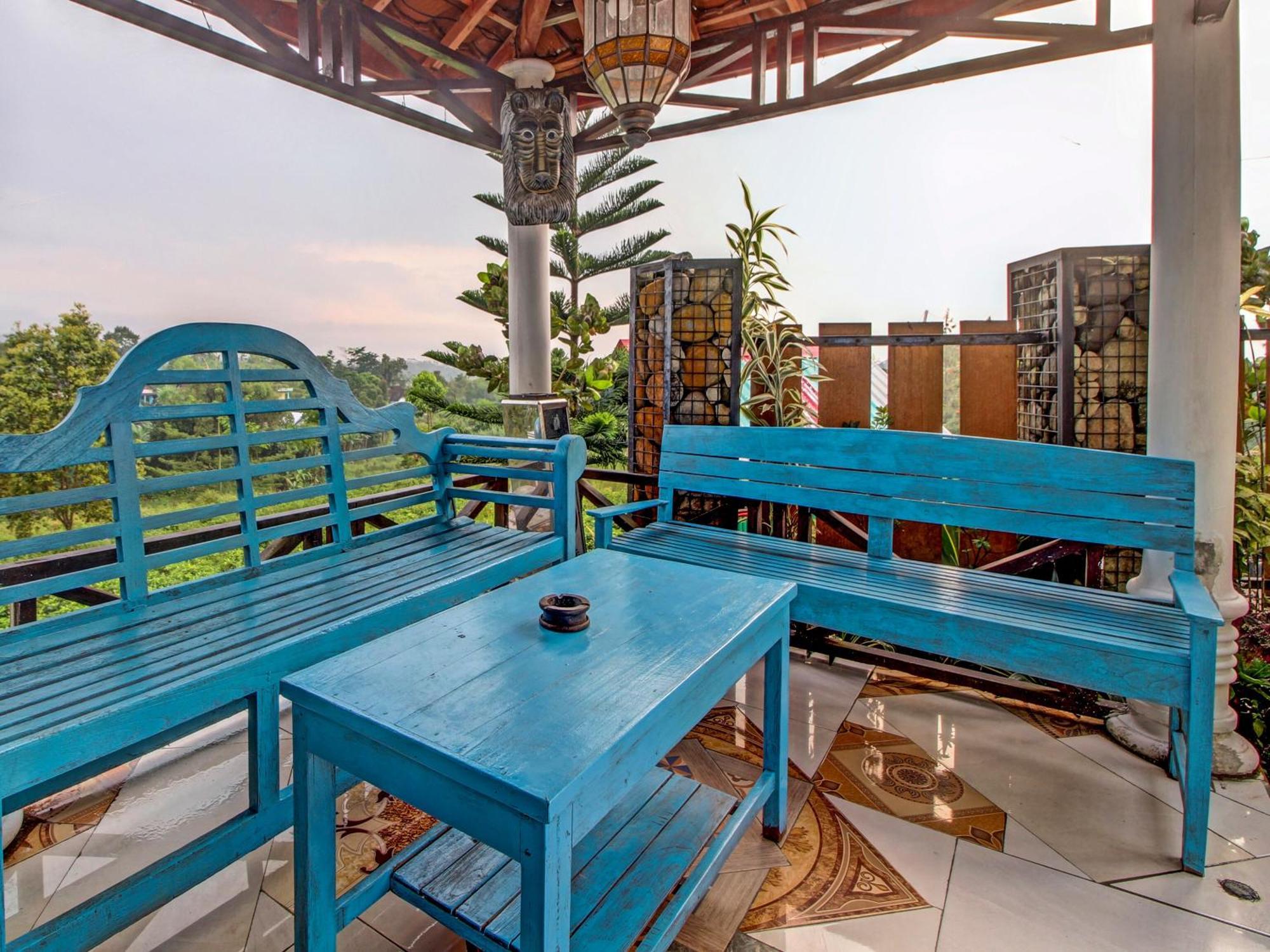 Oyo 92628 Raja Alam Homestay Karanganyar  Bagian luar foto